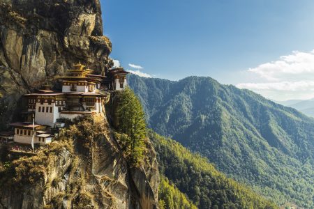 tigers-nest-temple-paro-valley-bhutan